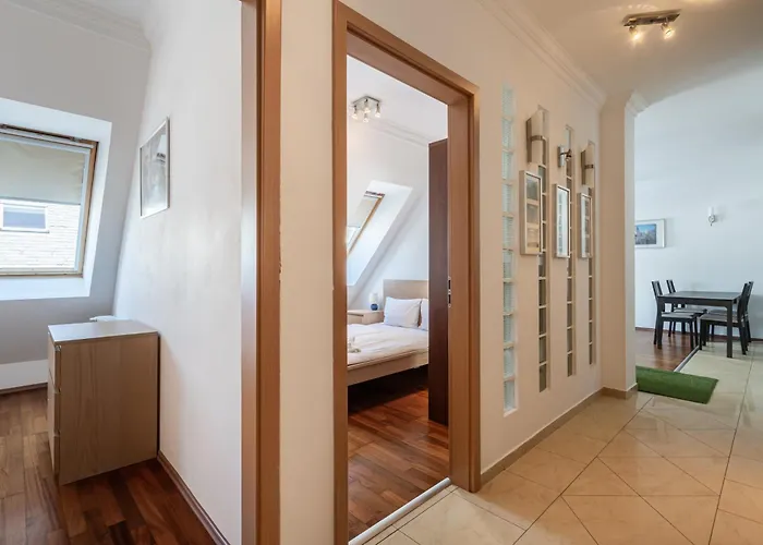Whistle Living Апартаменты *