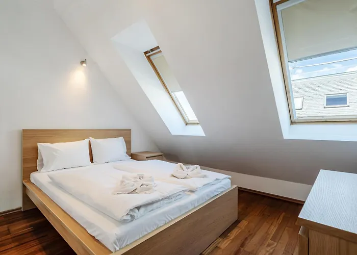 Whistle Living Апартаменты